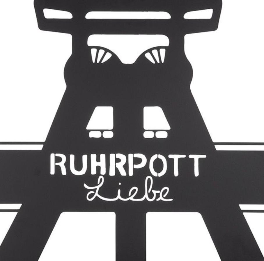 Ruhrpottbude - Private Ferienwohnung Im Herzen Des Ruhrgebiets Bochum Esterno foto
